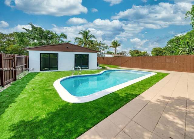 Property at 2447 Fletcher St, Hollywood, FL 33020, 3 beds, 1 bath
