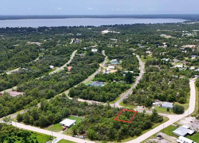 Property at 102 Edison Rd NE, Lake Placid, FL 33852