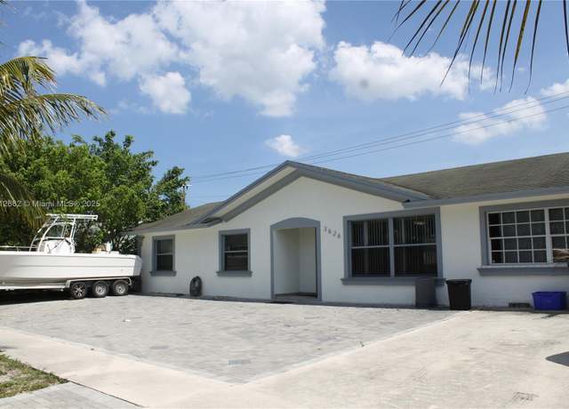 Property at 3626 Victoria Dr, West Palm Beach, FL 33406, 4 beds, 3 baths