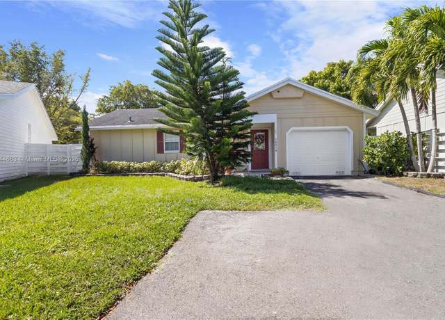 Property at 14616 SW 142nd Ct, Miami, FL 33186, 2 beds, 2 baths