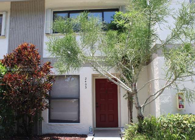 Property at 3044 S Oakland Forest Dr #2403, Oakland Park, FL 33309, 2 beds, 1.5 baths