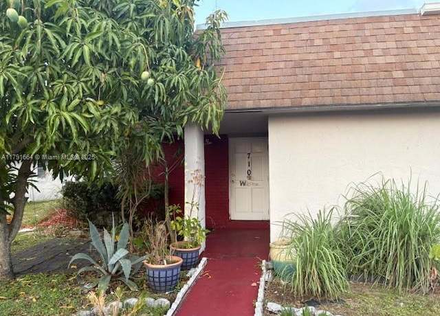 Property at 710 SW 73rd Ave #34, North Lauderdale, FL 33068, 2 beds, 2 baths