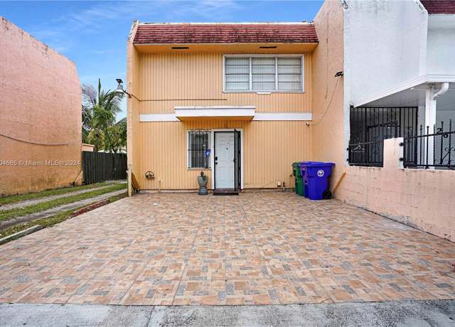 Property at 624 NW 11th St, Miami, FL 33136, 3 beds, 2 baths