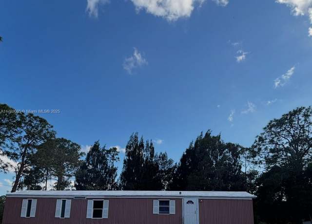 Property at 5120 Pioneer 10th St, Clewiston, FL 33440