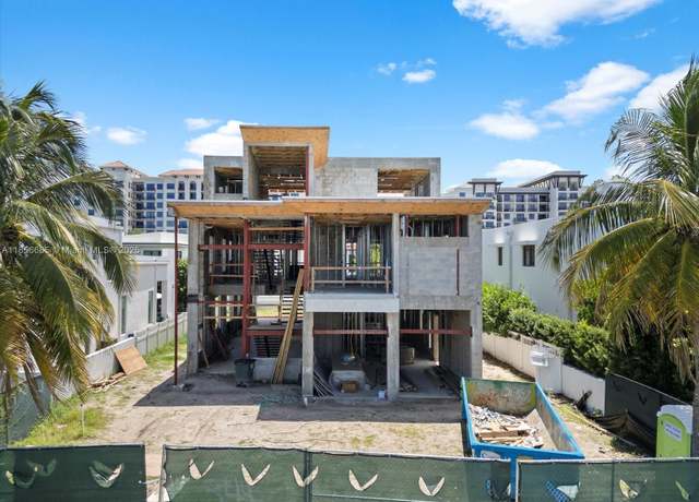 Property at 344 NE 2nd St, Boca Raton, FL 33432, 5 beds, 6.5 baths