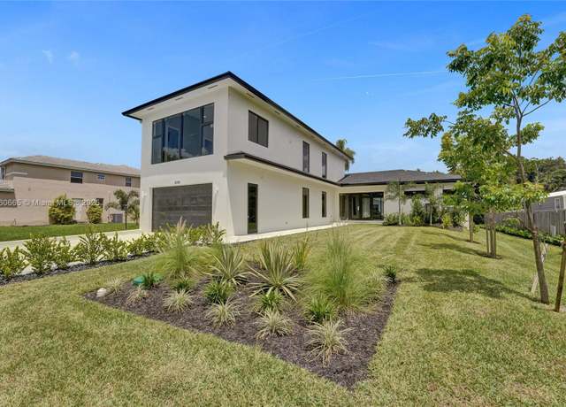 Property at 12061 NW 26th St, Plantation, FL 33323, 4 beds, 4.5 baths