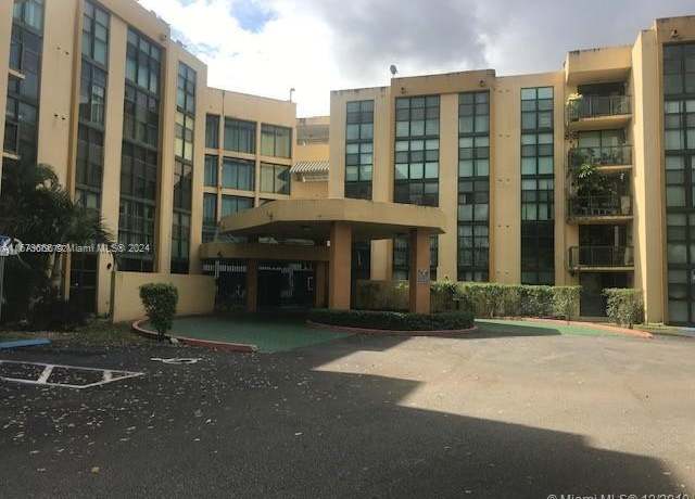 Property at 11750 SW 18th St Unit 322-1, Miami, FL 33175, 1 bed, 1 bath