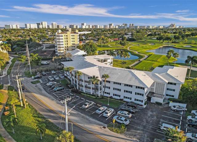 Property at 4848 NE 23rd Ave Unit 2C, Fort Lauderdale, FL 33308, 1 bed, 1 bath