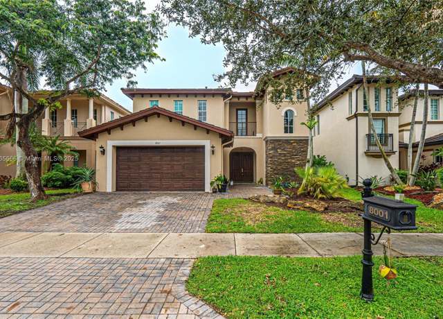 Property at 8001 NW 125th Ter, Parkland, FL 33076, 4 beds, 3 baths