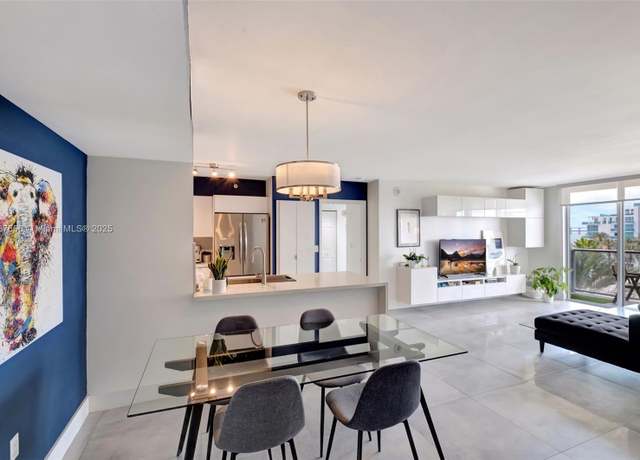 Property at 1155 Brickell Bay Dr #403, Miami, FL 33131, 2 beds, 2 baths