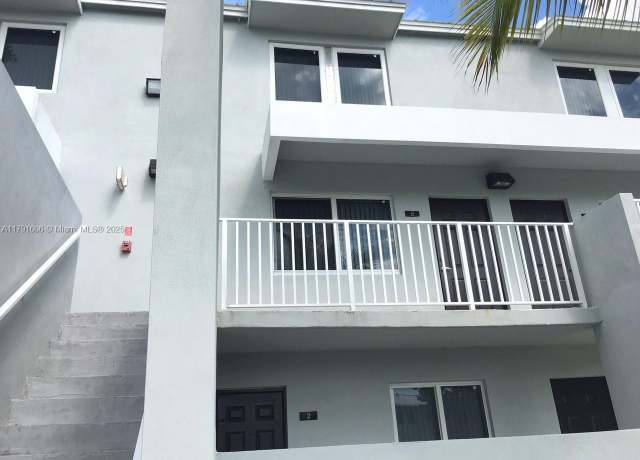 Property at 1990 NW 4th Ct #8, Miami, FL 33136, 3 beds, 1.5 baths