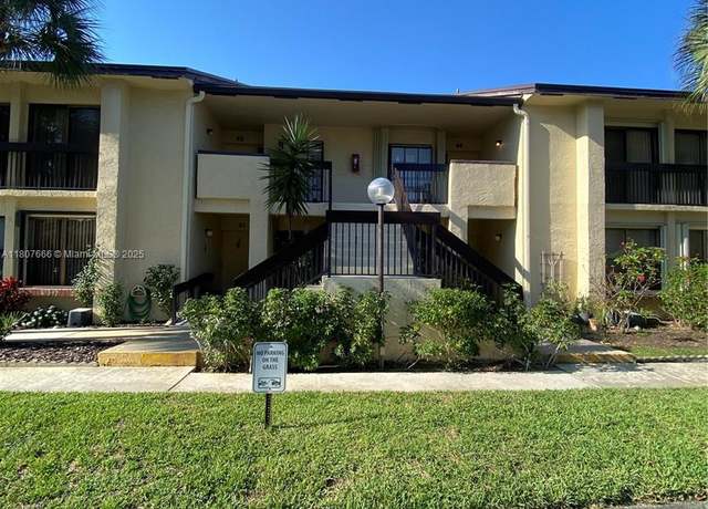 Property at 1945 SW 15th St #61, Deerfield Beach, FL 33442, 2 beds, 2 baths