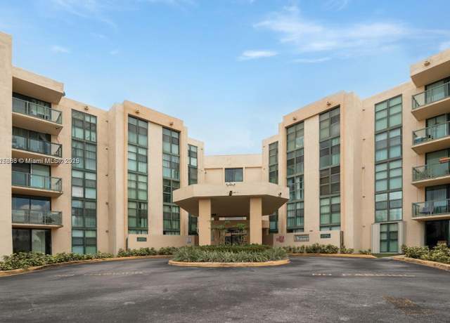 Property at 2055 SW 122nd Ave #509, Miami, FL 33175, 3 beds, 2 baths
