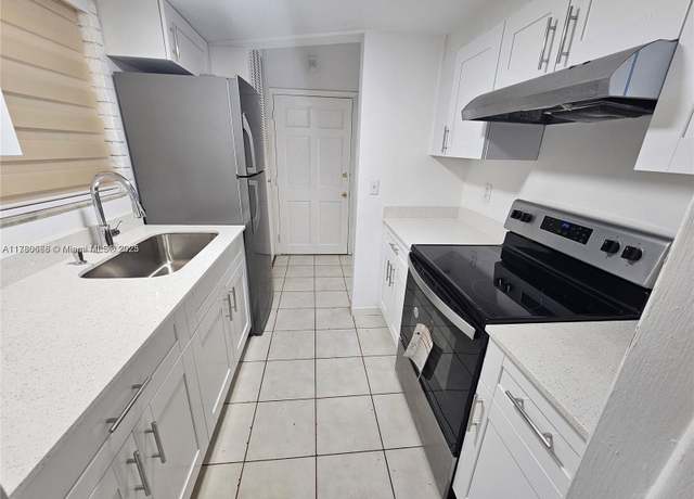 Property at 12500 NE 5th Ave #101, North Miami, FL 33161, 1 bed, 1 bath