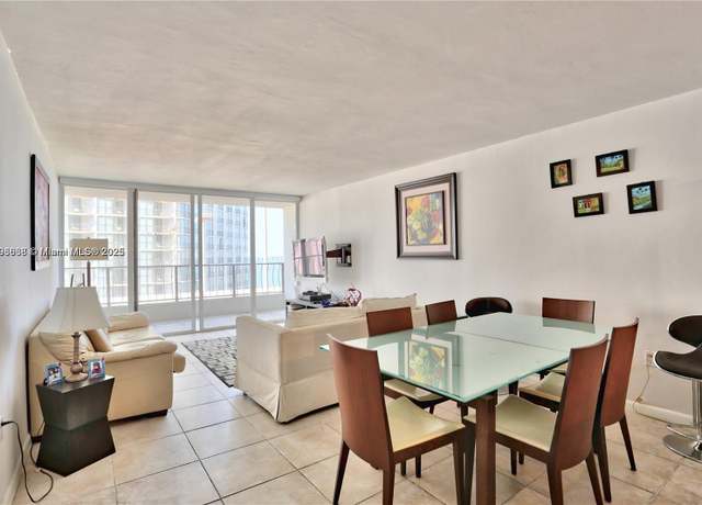 Property at 555 NE 15th St Unit 10G, Miami, FL 33132, 1 bed, 1.5 baths