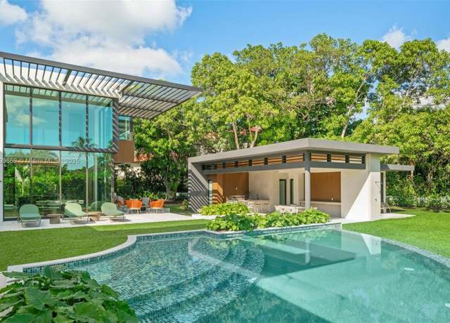 Property at 5845 SW 130th Ter, Pinecrest, FL 33156, 7 beds, 6.5 baths