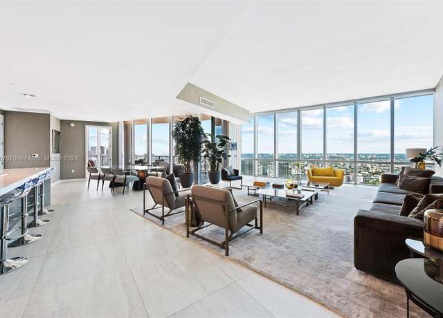 Property at 851 NE 1st Ave Ph 5112, Miami, FL 33132, 4 beds, 5 baths