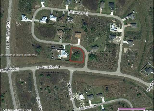Property at 9001 Maywood Cir, La Belle, FL 33935