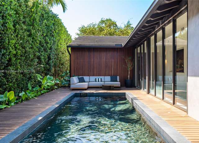 Property at 725 W 49th St, Miami Beach, FL 33140, 3 beds, 3.5 baths