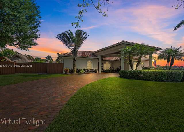Property at 19382 SW 293rd St, Homestead, FL 33030, 4 beds, 3 baths