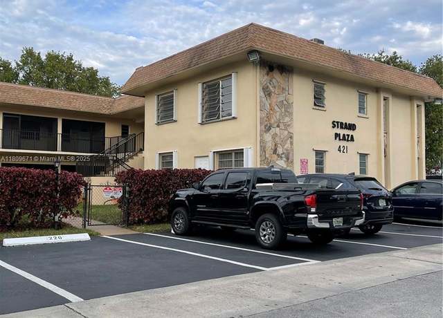 Property at 421 NE 1st St #119, Hallandale Beach, FL 33009, 2 beds, 2 baths