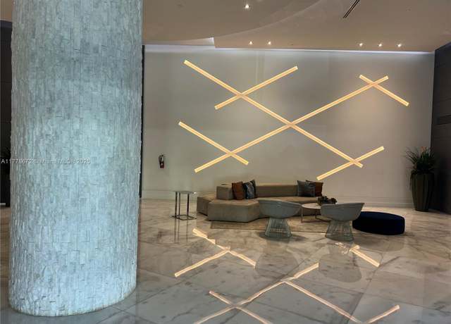 Property at 3300 NE 192nd St #616, Aventura, FL 33180, 2 beds, 2 baths