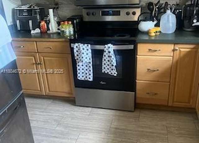 Property at 20312 NW 39th Ct, Miami Gardens, FL 33055, 3 beds, 1 bath