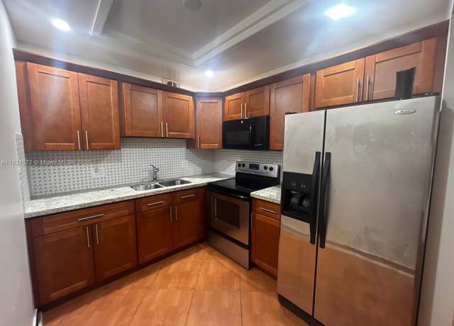 Property at 1551 SW 135th Ter Unit 405G, Pembroke Pines, FL 33027, 2 beds, 1.5 baths