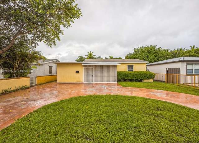 Property at 2651 Adams St, Hollywood, FL 33020, 3 beds, 2 baths