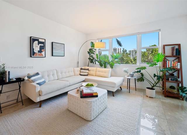 Property at 20000 E Country Club Dr #314, Aventura, FL 33180, 2 beds, 2 baths