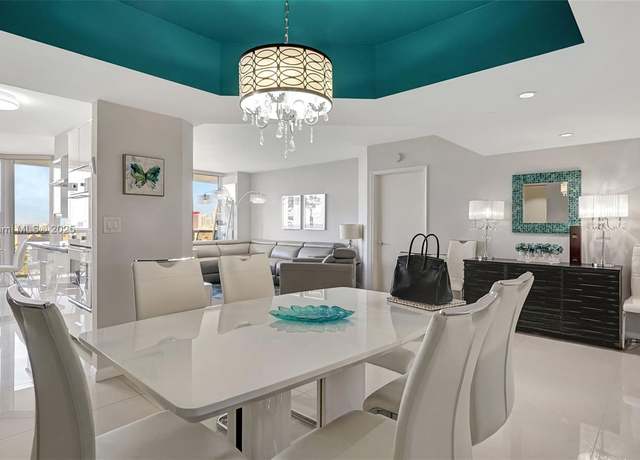 Property at 3598 Yacht Club Dr #1901, Aventura, FL 33180, 2 beds, 2 baths