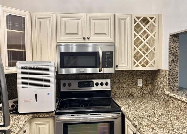 Property at 900 Atlantic Shores Blvd #126, Hallandale Beach, FL 33009, 1 bed, 1 bath