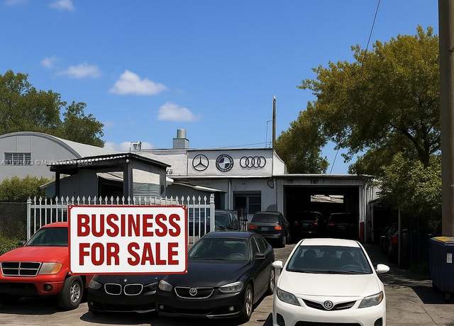 Property at 916 NW 9th Ave, Fort Lauderdale, FL 33311