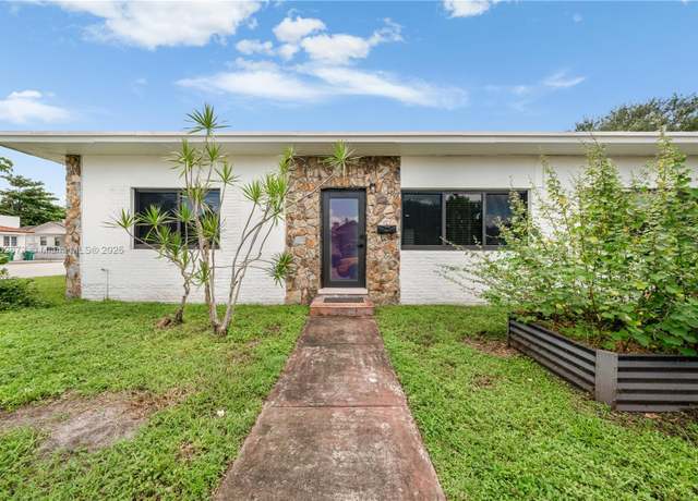 Property at 2 NW 47th St, Miami, FL 33127, 8 beds, 4 baths