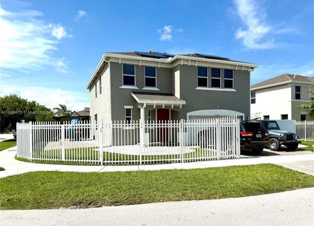 Property at 13321 SW 274th Ter, Homestead, FL 33032, 5 beds, 3.5 baths