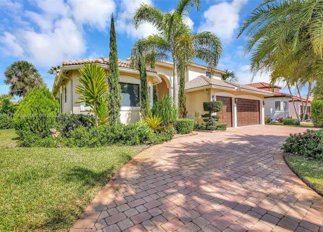 Property at 3260 SW 189th Ave, Miramar, FL 33029, 5 beds, 5 baths