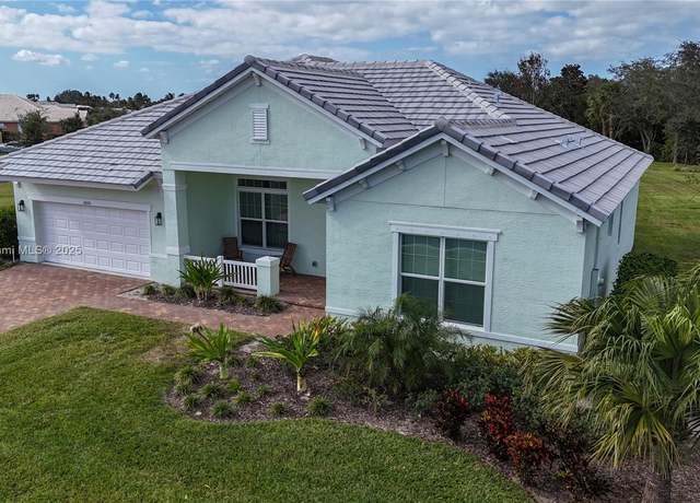 Property at 6555 Barbados Ct, Vero Beach, FL 32967, 4 beds, 2.5 baths