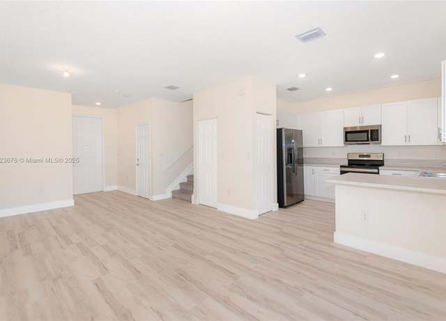 Property at 3348 W 108th St, Hialeah, FL 33018, 3 beds, 2.5 baths