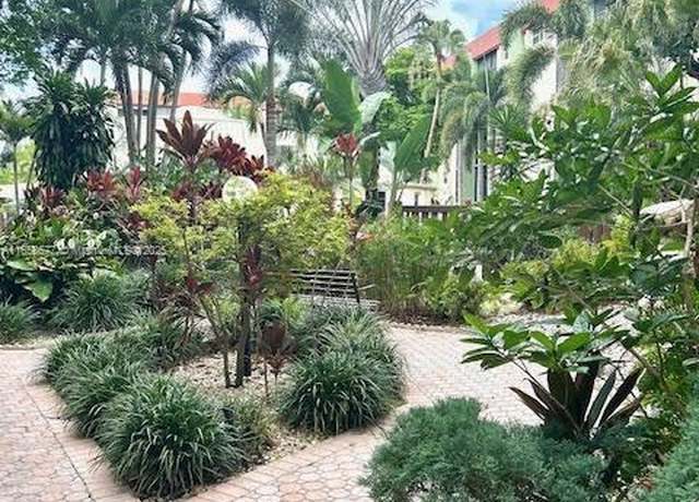 Property at 5300 NE 24th Ter Unit 118C, Fort Lauderdale, FL 33308, 1 bed, 1.5 baths