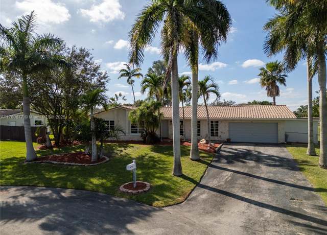 Property at 18200 SW 86th Ave, Palmetto Bay, FL 33157, 4 beds, 3 baths