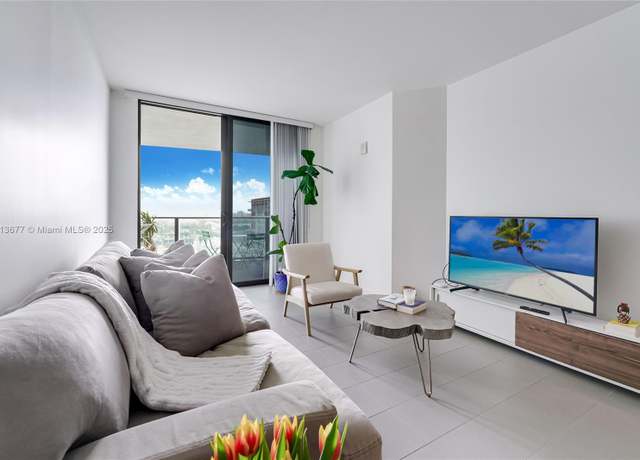 Property at 1600 NE 1st Ave #1112, Miami, FL 33132, 1 bed, 1.5 baths