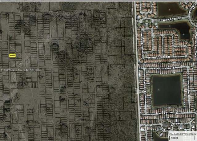 Property at SW 31 ST SW 162 Ct, Miami, FL 33185