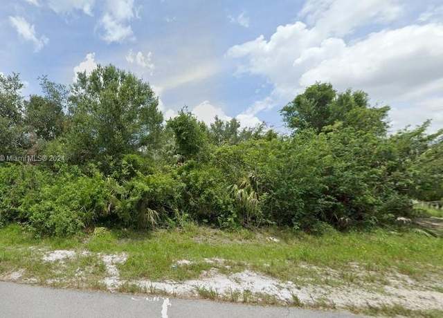 Property at 6008/6010 Lacota Ave, Fort Myers, FL 33905