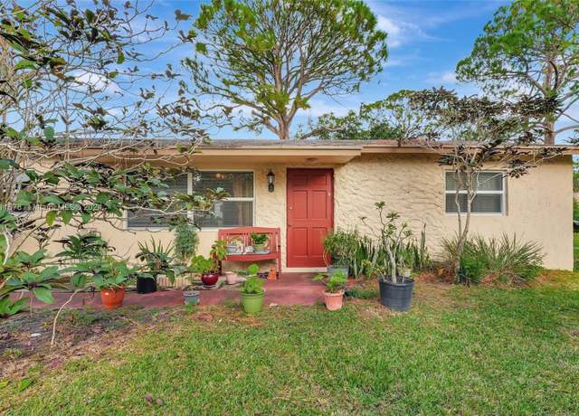 Property at 412 SW Natura Ave, Deerfield Beach, FL 33441, 3 beds, 2 baths