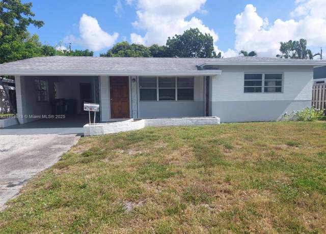 Property at 331 NE 42nd Ct, Oakland Park, FL 33334, 2 beds, 2.5 baths