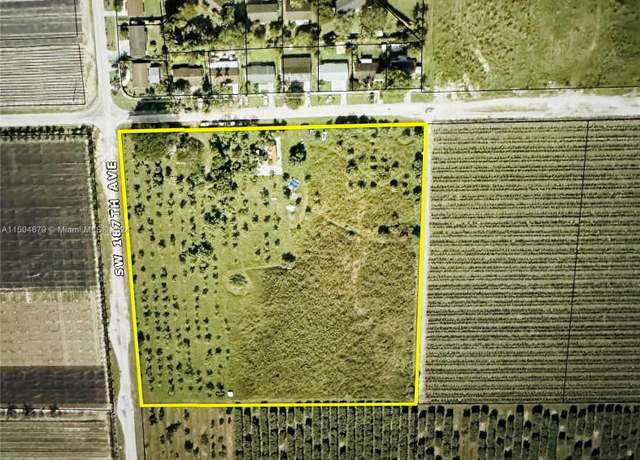 Property at 18690 SW 360th St, Homestead, FL 33034