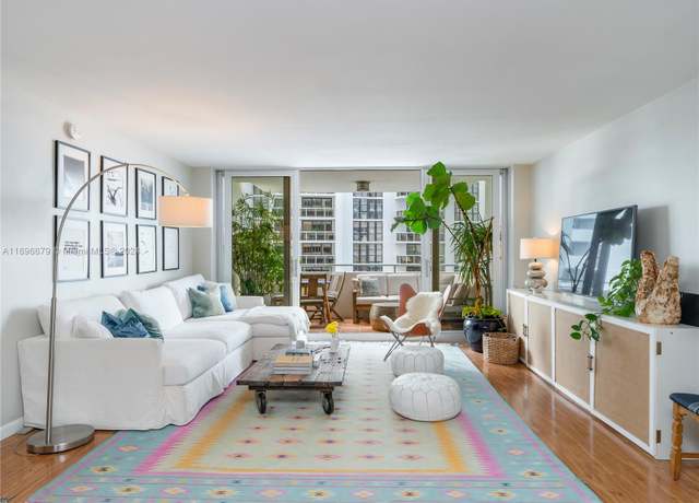 Property at 11 Island Ave #1007, Miami Beach, FL 33139, 2 beds, 2 baths