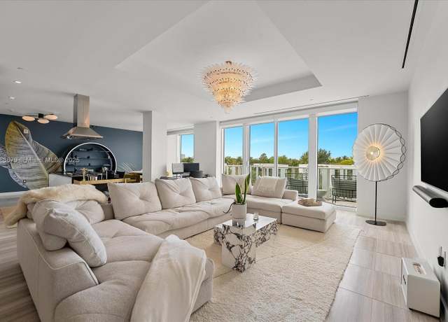 Property at 4701 N Meridian Ave #316, Miami Beach, FL 33140, 1 bed, 1.5 baths