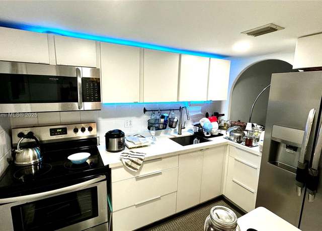 Property at 3660 Inverrary Dr Unit 1S, Lauderhill, FL 33319, 1 bed, 1.5 baths