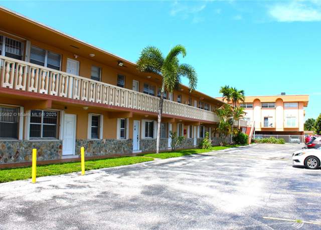 Property at 1154 W 35th St #221, Hialeah, FL 33012, 1 bed, 1 bath